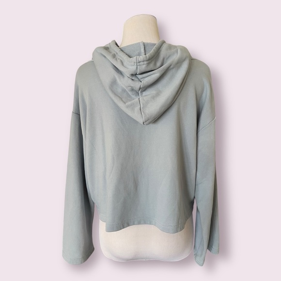 Prod Bldg Milk Tea Graphic Crop Hoodie - Picture 4 of 4